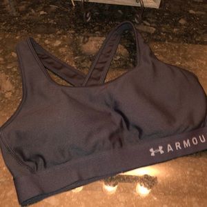 UNDER ARMOUR
BLACK - XLARGE
SPORTS BRA